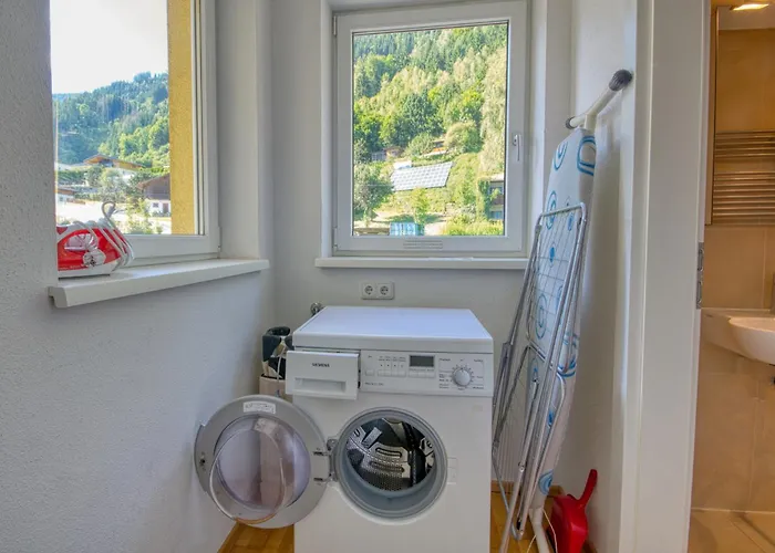 Apartment Leon - By Alpen Apartments Apartment Zell am See