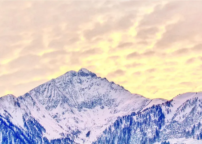 Apartment Leon - By Alpen Apartments Apartment *