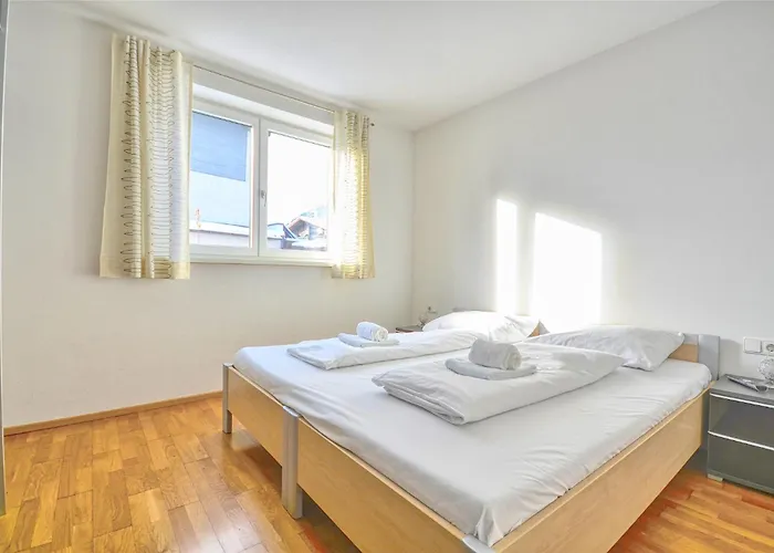 Apartment Leon - By Alpen Apartments Apartment Zell am See